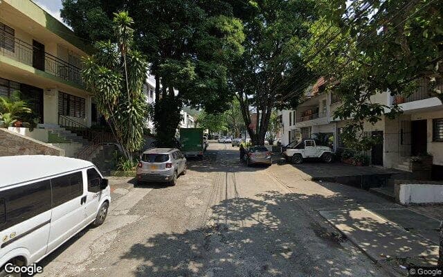 Vista de calle: Casa en Avenida 7 Norte #24N-26/28