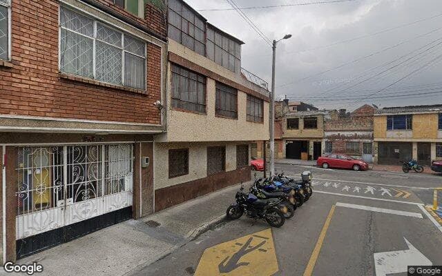 Inmueble en CARRERA 57B N° 73-21, Bogotá D.C.