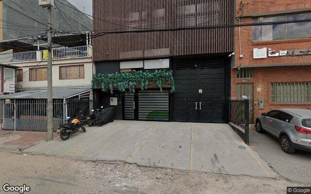Inmueble en calle 161 A No. 21-57, Bogotá