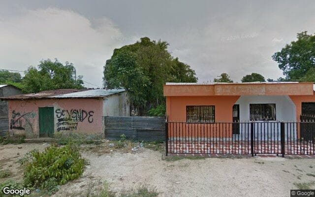 Vista de calle: Casa en Urbanización San Jorge y La Esperanza