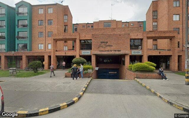 Vista de calle: Apartamento en Bogotá