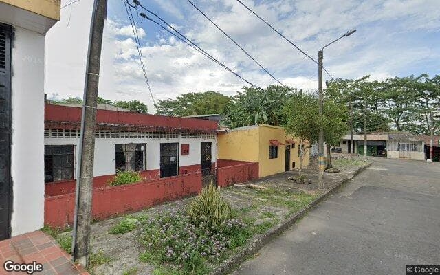 Vista de calle: Oficina en El Emporio