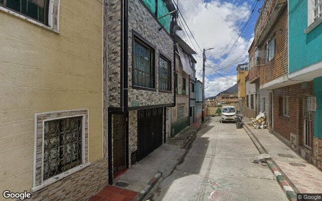 Inmueble en Carrera 4 B ESTE No. 96-36 Sur Urbanización El Virrey (Dirección Catastral), o Carrera 3 D No. 97-36 Sur, o Carrera 3 D No. 97-34 Sur, Bogotá