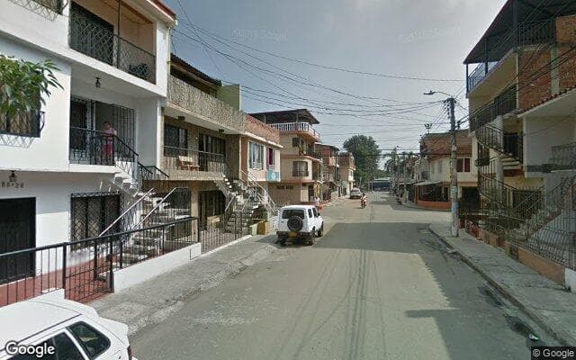 Vista de calle: Inmueble en Calima