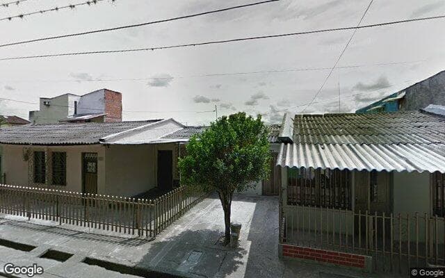 Vista de calle: Inmueble en Villa Valentina