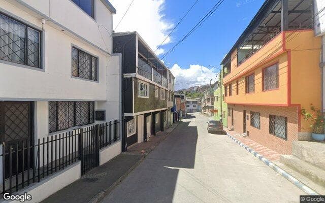 Vista de calle: Lote / Terreno en CARRERA 12 ESTE No. 42-34 SUR