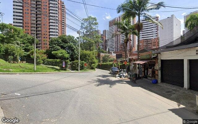 Vista de calle: Lote / Terreno en Sabaneta