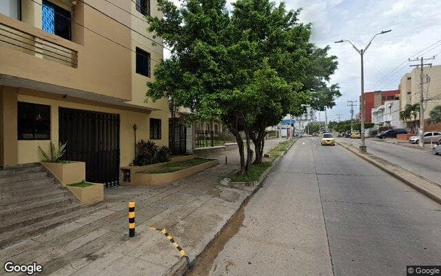 Vista de calle: Lote / Terreno en las delicias
