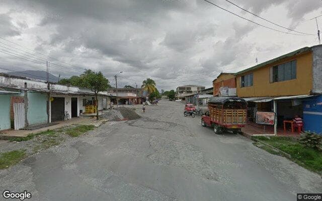 Vista de calle: Inmueble en San Luis de Cubarral