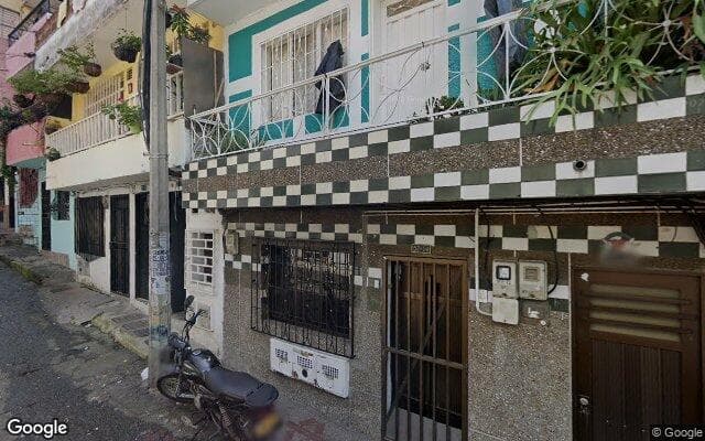 Vista de calle: Inmueble en Itagüí