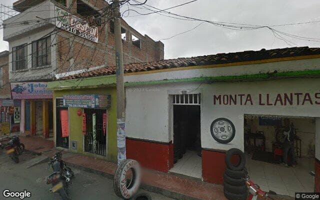 Vista de calle: Inmueble en Pajonales