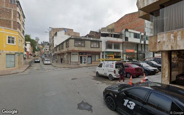 Vista de calle: Oficina en Carrera 15 No 16 – 12 Altillo Piso 6 Edificio Centro Profesional