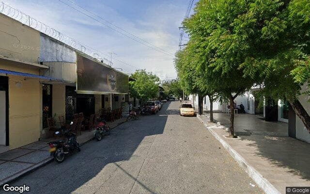 Vista de calle: Casa en Centro